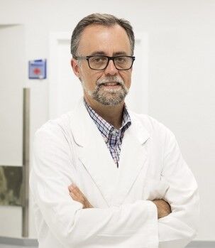 Médico Traumatólogo Santiago Silguero Samaniego